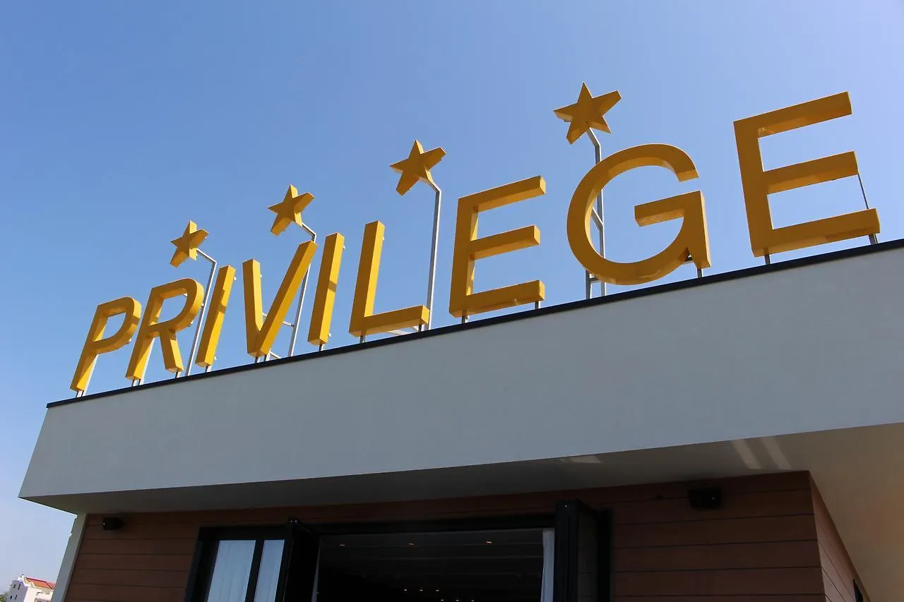 Privilege Hotel & Spa Tirana